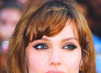 Angelina Jolie religion + 14 awesome Details angelina jolie religion