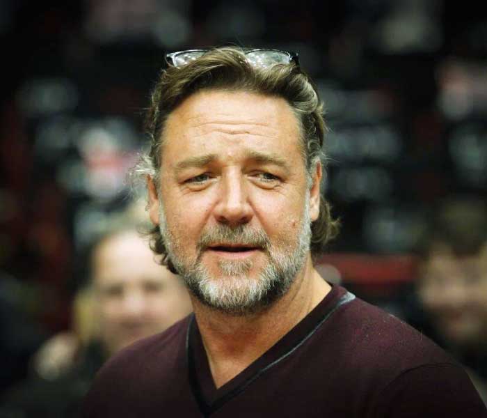 Russell Crowe Height