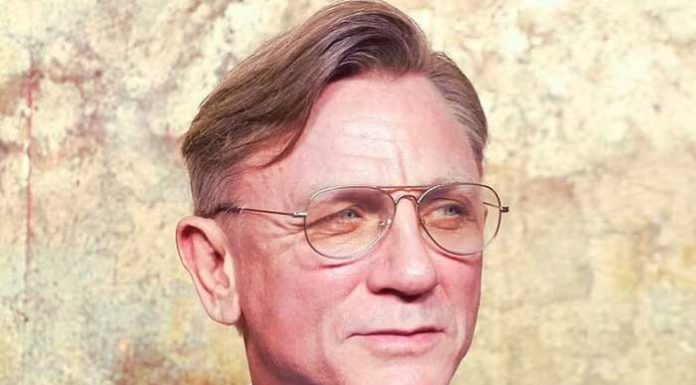 Daniel Craig Glasses: His Iconic Eyewear Style That Defines 007 Cool +17 More Stylish Insights Daniel Craig Glasses